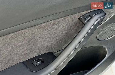 Седан Tesla Model 3 2022 в Киеве