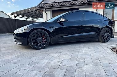 Седан Tesla Model 3 2023 в Житомирі