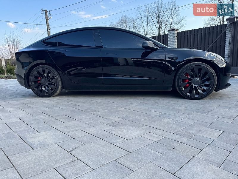 Седан Tesla Model 3 2023 в Житомирі фото Седан Tesla Model 3 2023 в Житомирі