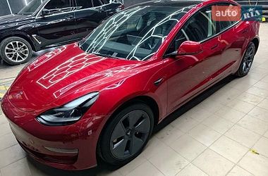 Седан Tesla Model 3 2022 в Вишгороді