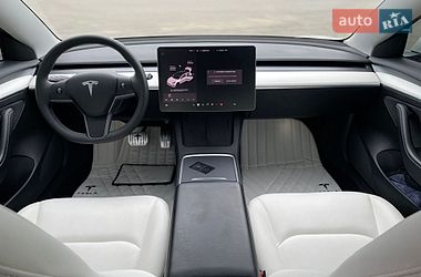 Седан Tesla Model 3 2021 в Харькове