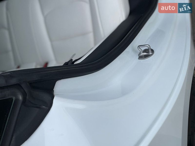 Седан Tesla Model 3 2021 в Харькове