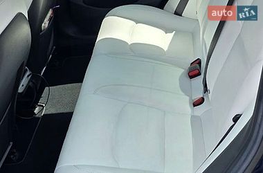 Седан Tesla Model 3 2018 в Киеве
