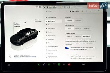 Седан Tesla Model 3 2023 в Киеве