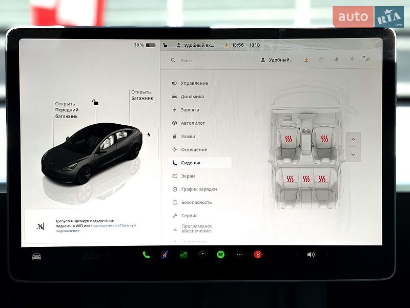 Седан Tesla Model 3 2023 в Киеве