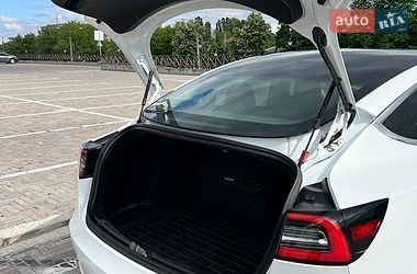 Седан Tesla Model 3 2018 в Харькове