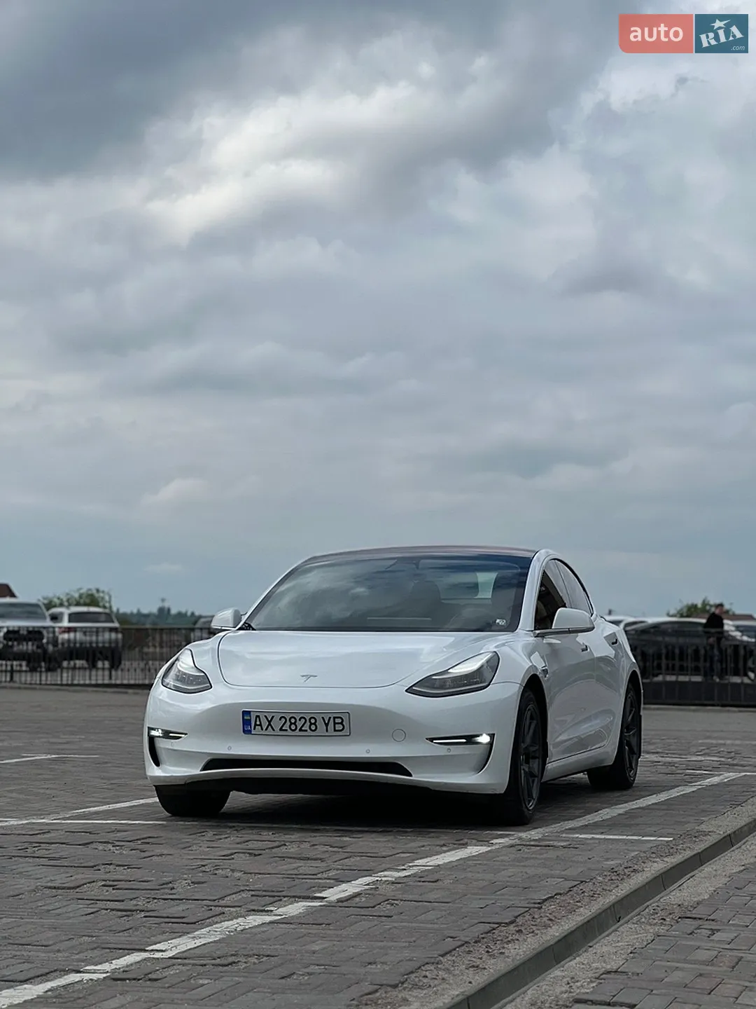 2018 Tesla Model 3 - мініатюра 3