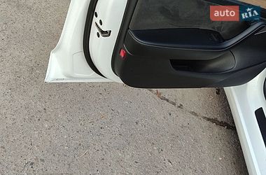 Седан Tesla Model 3 2021 в Полтаве