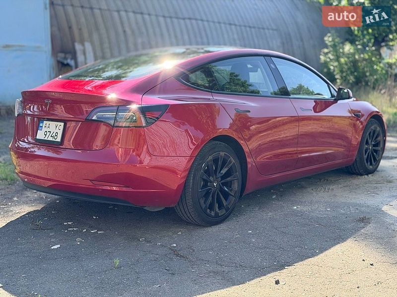 Седан Tesla Model 3 2022 в Софиевской Борщаговке