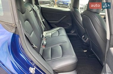 Седан Tesla Model 3 2022 в Львові