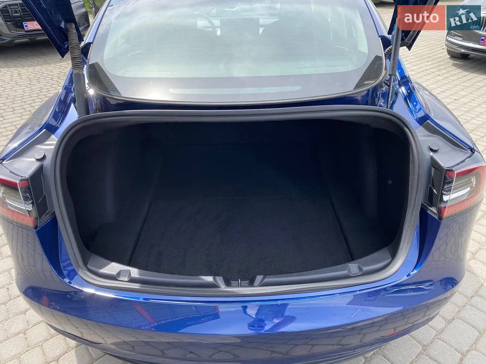 2022 Tesla Model 3 - мініатюра 21
