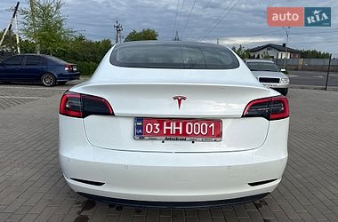 Седан Tesla Model 3 2018 в Луцьку