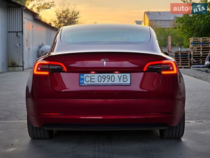 Седан Tesla Model 3 2022 в Черновцах фото 5 Седан Tesla Model 3 2022 в Черновцах