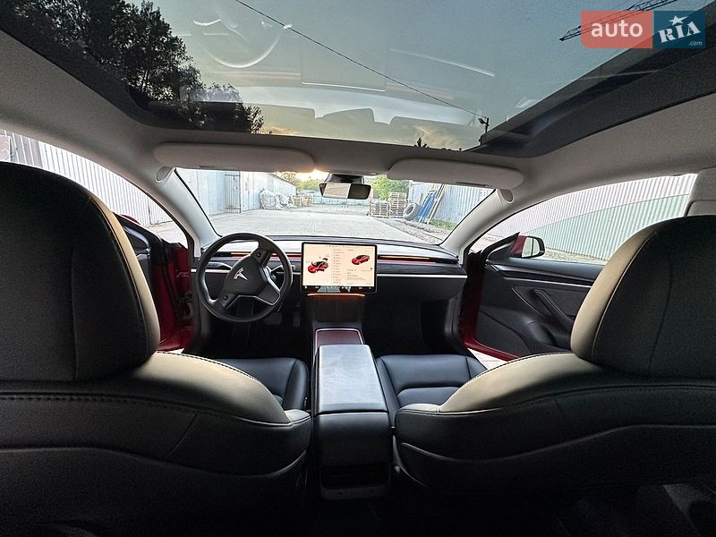 Седан Tesla Model 3 2022 в Черновцах фото 12 Седан Tesla Model 3 2022 в Черновцах