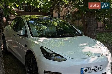 Седан Tesla Model 3 2021 в Одессе