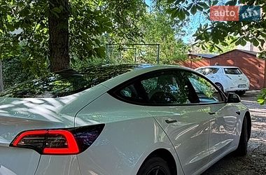 Седан Tesla Model 3 2021 в Одессе