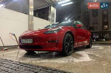 Седан Tesla Model 3 2018 в Києві