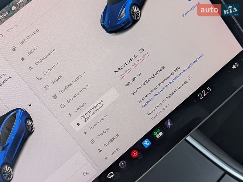 Седан Tesla Model 3 2019 в Корце