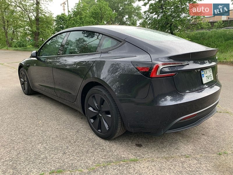 Седан Tesla Model 3 2024 в Києві фото 6 Седан Tesla Model 3 2024 в Києві