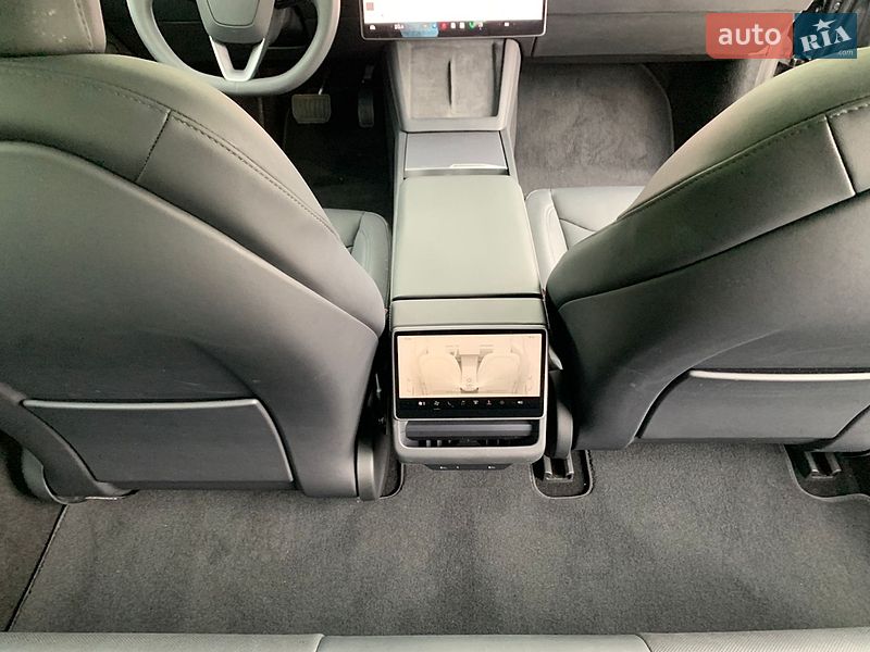 Седан Tesla Model 3 2024 в Києві фото 18 Седан Tesla Model 3 2024 в Києві