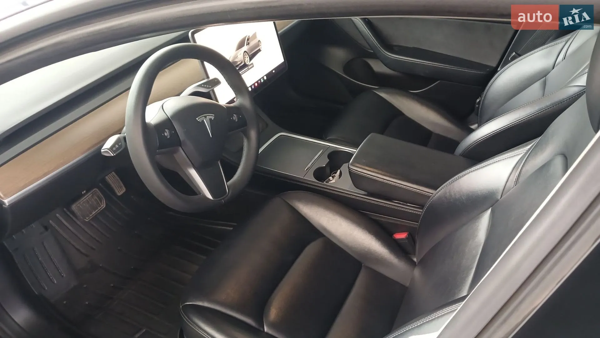 2022 Tesla Model 3 - мініатюра 11