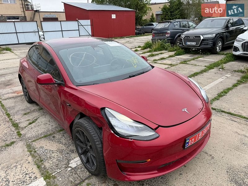 Седан Tesla Model 3 2018 в Владимире