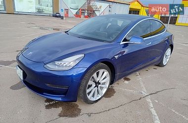 Седан Tesla Model 3 2020 в Житомире