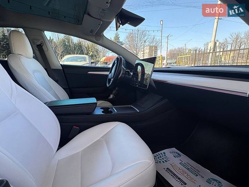 Седан Tesla Model 3 2022 в Львові фото 7 Седан Tesla Model 3 2022 в Львові