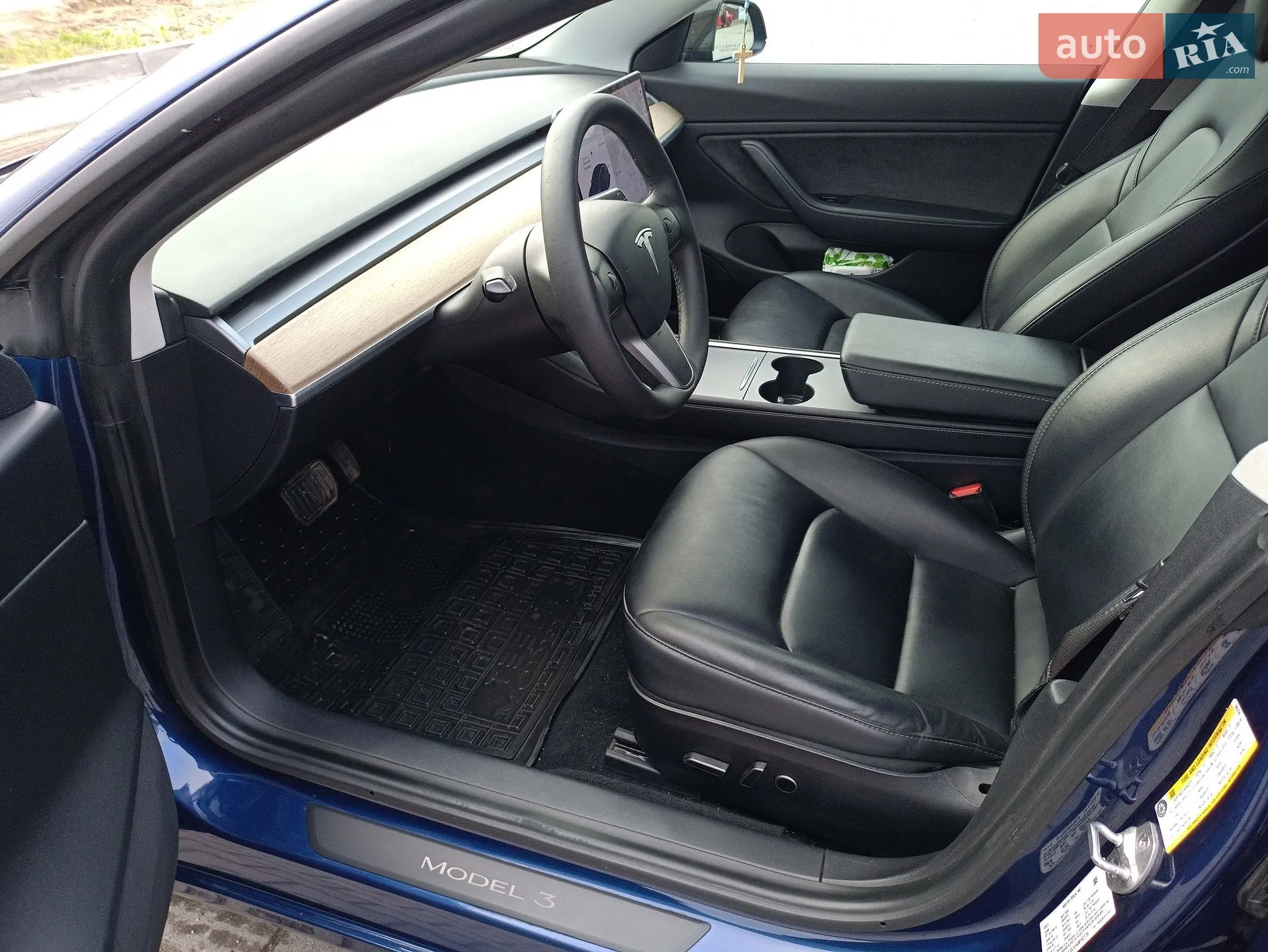 2021 Tesla Model 3 - мініатюра 16