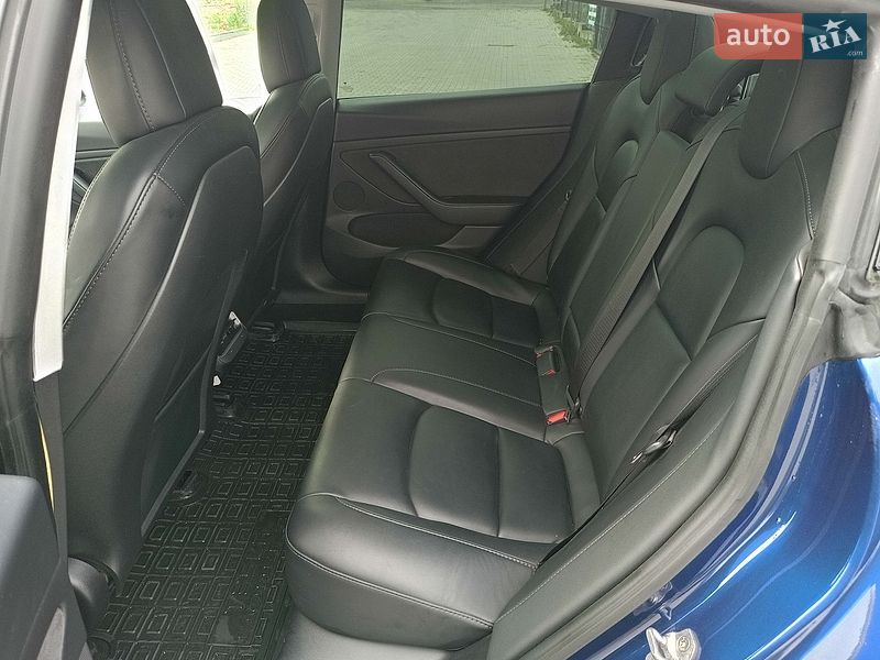 Седан Tesla Model 3 2021 в Львове фото 21 Седан Tesla Model 3 2021 в Львове