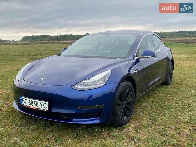 Tesla Model 3 2018