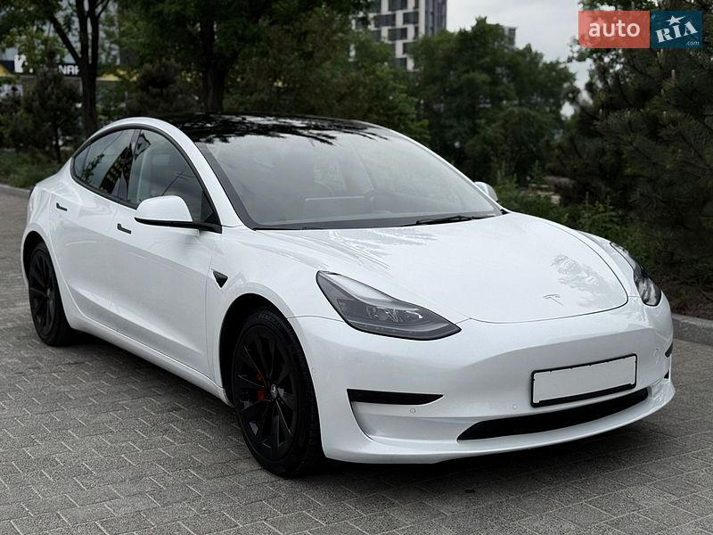 Седан Tesla Model 3 2022 в Киеве фото 12 Седан Tesla Model 3 2022 в Киеве
