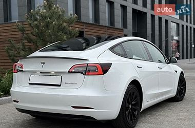 Седан Tesla Model 3 2022 в Киеве фото 23 Седан Tesla Model 3 2022 в Киеве