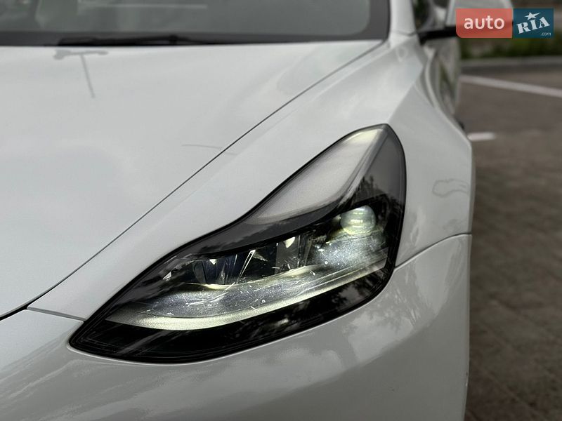 Седан Tesla Model 3 2022 в Киеве фото 31 Седан Tesla Model 3 2022 в Киеве