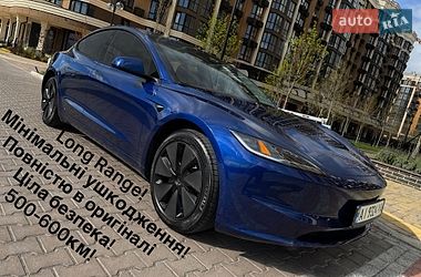 Седан Tesla Model 3 2025 в Києві