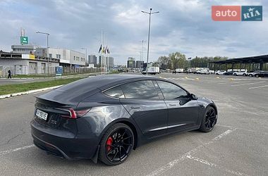 Седан Tesla Model 3 2024 в Києві фото 13 Седан Tesla Model 3 2024 в Києві