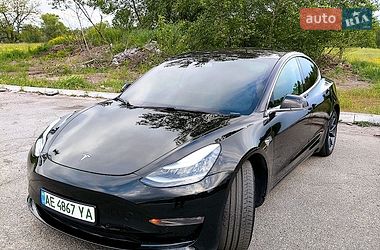 Седан Tesla Model 3 2019 в Кам'янському фото Седан Tesla Model 3 2019 в Кам'янському