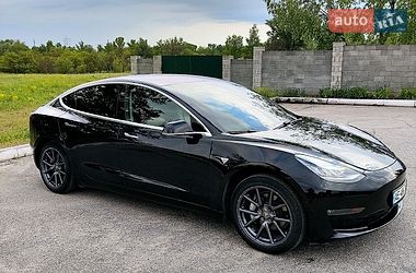 Седан Tesla Model 3 2019 в Кам'янському фото 5 Седан Tesla Model 3 2019 в Кам'янському