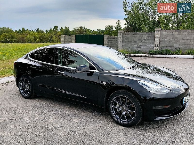Седан Tesla Model 3 2019 в Кам'янському фото 5 Седан Tesla Model 3 2019 в Кам'янському
