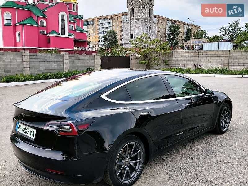 Седан Tesla Model 3 2019 в Кам'янському фото 6 Седан Tesla Model 3 2019 в Кам'янському
