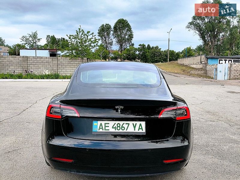 Седан Tesla Model 3 2019 в Кам'янському фото 9 Седан Tesla Model 3 2019 в Кам'янському