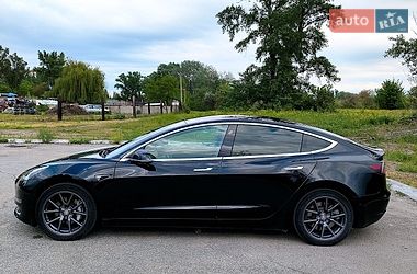 Седан Tesla Model 3 2019 в Кам'янському фото 12 Седан Tesla Model 3 2019 в Кам'янському