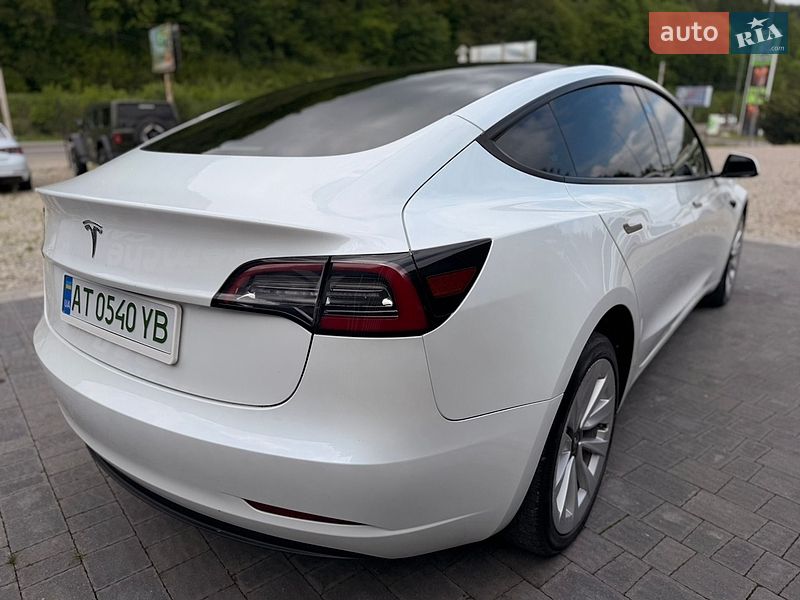 Седан Tesla Model 3 2023 в Яремче фото 9 Седан Tesla Model 3 2023 в Яремче