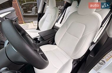 Седан Tesla Model 3 2023 в Яремче фото 12 Седан Tesla Model 3 2023 в Яремче