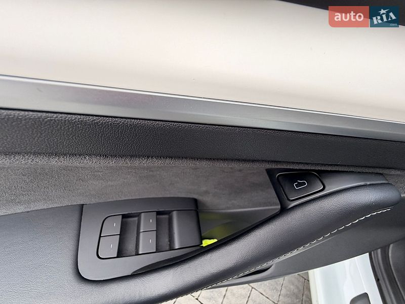 Седан Tesla Model 3 2023 в Яремчі фото 14 Седан Tesla Model 3 2023 в Яремчі