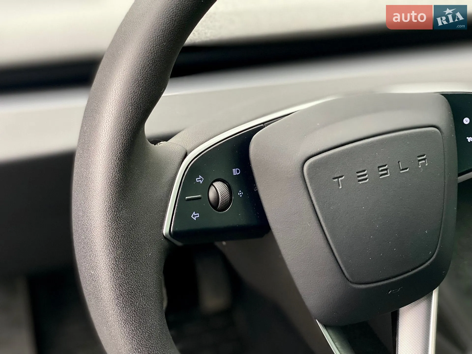 2024 Tesla Model 3 - мініатюра 16