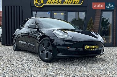 Седан Tesla Model 3 2019 в Коломые