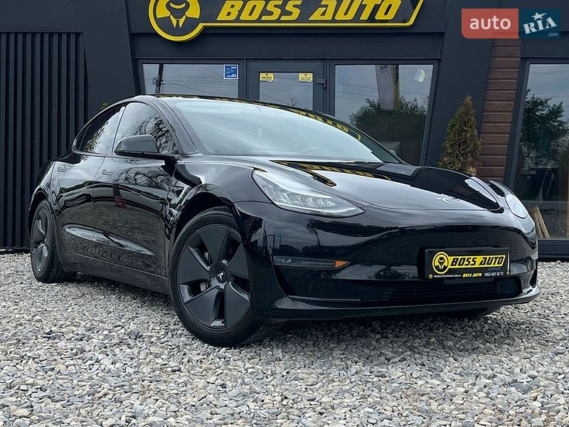 Tesla Model 3 2019