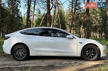 Седан Tesla Model 3 2018 в Кропивницком фото 7 Седан Tesla Model 3 2018 в Кропивницком