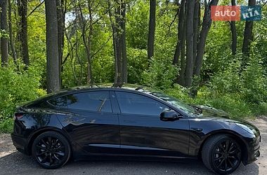 Седан Tesla Model 3 2018 в Киеве